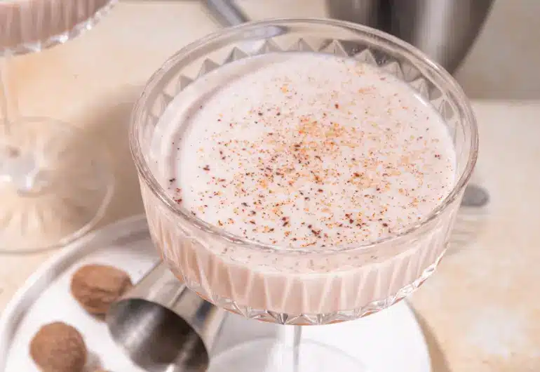 brandy alexander cocktail recipe
